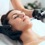 میکرونیدلینگ چیست، کاربردها و مزایا